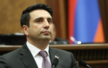 ՀՀ ԱԺ նախագահն ու ՔՊ ևս 5 պատգամավորներ միացել են երաշխավորությանը