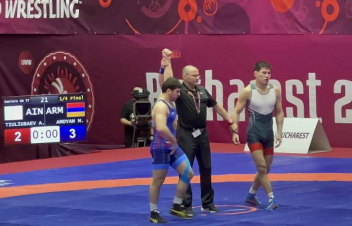 Ըմբշամարտի ԵԱ. Մանվել Խաչատրյանն ու Մալխաս Ամոյանը կիսաեզրափակչում են