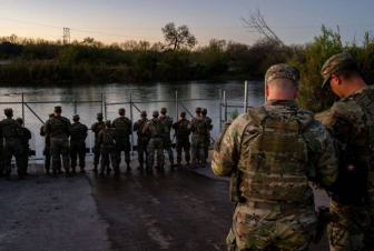 Տեխասի իշխանությունները կրկնապատկել են Մեքսիկայի հետ սահմանն ամրացնելու ջանքերը