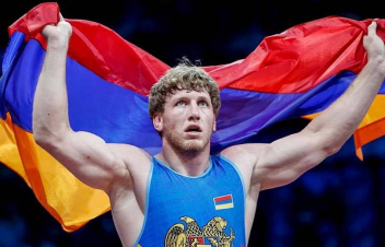 9 չեմպիոն՝  9 օրում. Չախոյանը լուսանկար է հրապարակել