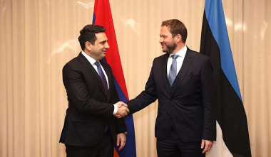 Ալեն Սիմոնյանի գլխավորած պատվիրակությունը հանդիպել է Էստոնիայի ԱԳ նախարարի հետ