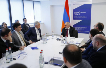 Օրենքով է սահմանվելու, թե որ տվյալի սեփականատերն ով է․ վարչապետն այցելել է Տեղեկատվական համակարգերի գործակալություն