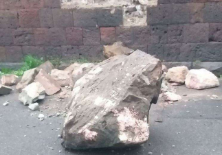 Քարաթափում՝ Հրազդանի կիրճում