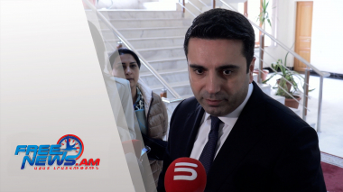 Ով ասաց՝ Հայաստանի տարածքից մի միլիմետր հող ենք տալիս, այդ մարդը սադրող է. Ալեն Սիմոնյան