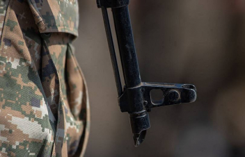 ՀՀ ՊՆ-ն հերքում է մի շարք պայմանագրային զինծառայողների աշխատանքից ազատման դիմում ներկայացնելու լուրը