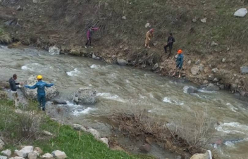 Վարդահովիտում գետի վարարման հետևանքով քաղաքացիները չեն կարողացել անցնել մյուս ափը