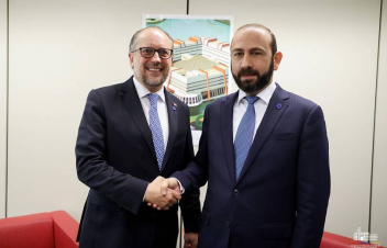 Միրզոյանը Ավստրիայի ԱԳ նախարարին է ներկայացրել Ալմաթիում կայացած բանակցությունների մանրամասները
