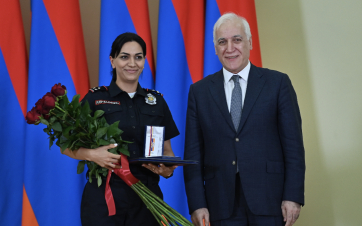 Նախագահ Խաչատուրյանի հրամանագրերով Հանրապետության տոնի առթիվ շնորհվել են զինվորական կոչումներ և բարձրագույն դասային աստիճաններ