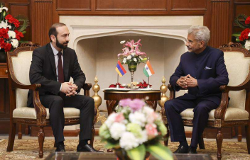 Արարատ Միրզոյանը շնորհավորել է Հնդկաստանի ԱԳ նախարարին