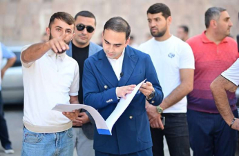 Երևանյան բակերը պետք է ծառայեն մարդկանց հանգստին ու ժամանցին. քաղաքապետ