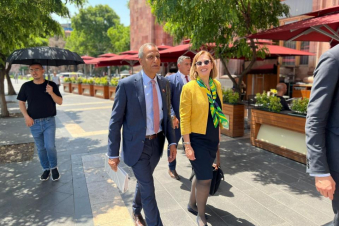 ԱՄՆ պետքարտուղարի կառավարման և ռեսուրսների հարցերով առաջին տեղակալը ժամանել է Հայաստան