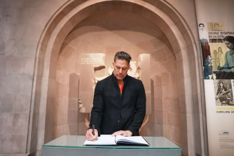 Հոլիվուդյան դերասան Ջո Մանգանիելոն այցելել է Հայոց ցեղասպանության հուշահամալիր