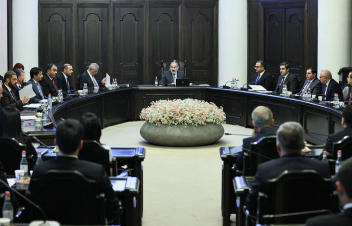 Կառավարությունը 2,5 մլրդ դրամ կհատկացնի Երևանում ճանապարհների ասֆալտապատման, միջին նորոգման աշխատանքների համար