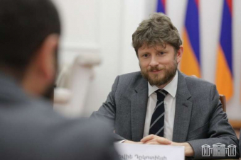 Հայաստանում Ֆրանսիայի դեսպանը շնորհավորել է Հայաստանին Սահմանադրության օրվա առթիվ