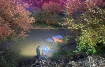 Մեքենան դուրս է եկել ճանապարհից ու ընկել Հրազդան գետը, կան տուժածներ