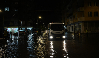 Բաթումի փողոցները հեղեղվել են այս գիշեր տեղացած հորդառատ անձրևների պատճառով