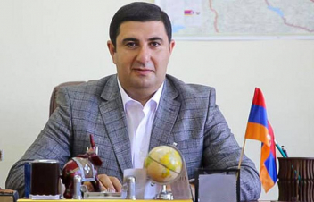 Գյումրու քաղաքապետ Վարդգես Սամսոնյանը հրաժարական է տվել