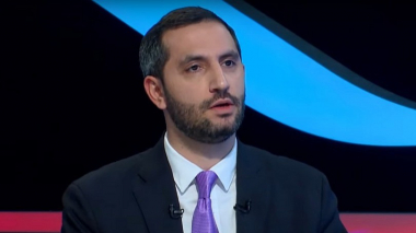 Առաջարկում և պնդում ենք, որ Աղազարյանն ու Ասլանյանը վայր դնեն մանդատները. Ռուբինյան