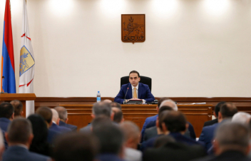 Ավտոբուսի վարորդները երբեմն հրաժարվում են վարել, քանի որ իրենք պետք է հետևեն վճարումներին. Ավինյան