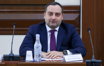 Երևանի մի շարք փողոցների ասֆալտապատումից հետո չարտոնված և անորակ ասֆալտապատում է արվել. Հովհաննիսյան