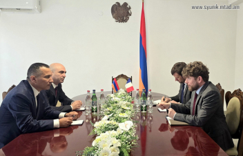 Հայ-ֆրանսիական համաժողով կանցկացվի Գորիսում. Սյունիքի մարզպետը հանդիպել է դեսպան Դըկոտինյիի հետ