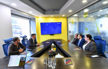 ՀՀ-ն՝ նորարարական և տեխնոլոգիական բիզնեսների զարգացման գրավիչ ուղղություն. ԲՏԱ նախարարն այցելել է Quantori