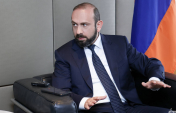 Հայ և թուրք փորձագետներն ուսումնասիրում են Գյումրի-Կարս երկաթուղու վիճակը. Միրզոյան