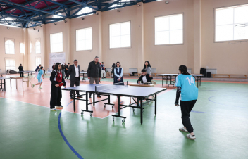 ԿԳՄՍ նախարարը Չարենցավանում հետևել է «ՀՀ վարչապետի գավաթ» սեղանի թենիսի սիրողական մրցաշարի համայնքային փուլին