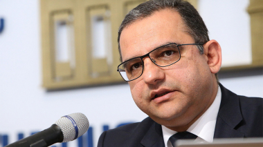 ԼՂ-ից բռնի տեղահանված 900 ընտանիք ստացել է բնակարան ձեռք բերելու սերտիֆիկատ, նրանցից 100-ն է իրացրել սերտիֆիկատը. փոխվարչապետ