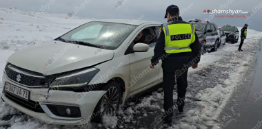 Արագածոտնի մարզում «Suzuki»-ն մերկասառույցի պատճառով բախվել է երկաթե արգելապատնեշին