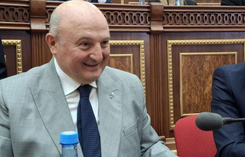Վարդան Ղուկասյանն ընտրվեց Գյումրի համայնքի ղեկավար
