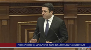 «Գլուխդ պատով տվել ես դու, պարո′ն Մանուկյան». լեզվակռիվ` ԱԺ-ում