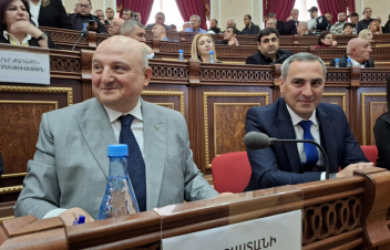 Մեկնարկել է Գյումրու ավագանու նիստը. մասնակցում են բոլոր քաղաքական ուժերը