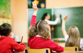 Մեկնարկում է մայիս ամսվա լավագույն ուսուցչի հայտերի ընդունումը