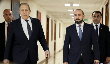 Հաստատում եմ մեր պատրաստակամությունը՝ շարունակելու արդյունավետ քաղաքական երկխոսությունը. Միրզոյանը՝ Լավրովին