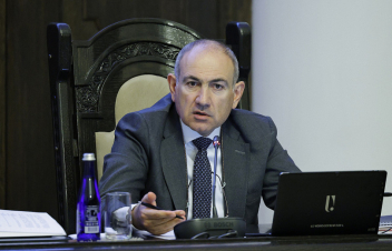 Ասել եմ՝ ոչ մի մուկ չի պլստալու, արդեն չի պլստում, դրանից էլ երկիրը անկանոն շարժումներով է լցվել․ վարչապետ