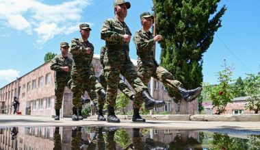 ԱԺ-ն մերժեց պարտադիր զինծառայության ժամկետը գումարի դիմաց կրճատելու նախագիծը