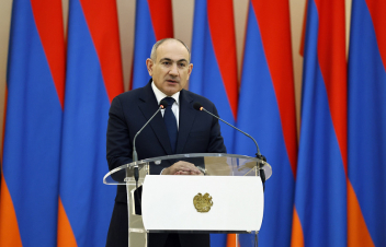 Այլընտրանք չկա. Կտրիճ Ներսիսյանին հորդորում եմ րոպե առաջ հեռանալ Վեհարանից. Նիկոլ Փաշինյան