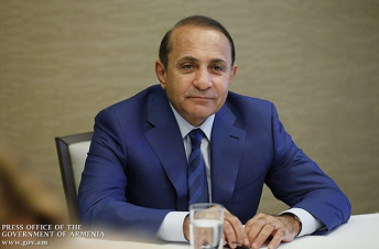 Հովիկ Աբրահամյանի եղբայրը վերականգնել է պետությանը պատճառված՝ 195,000 ԱՄՆ դոլարին համարժեք դրամի վնասը