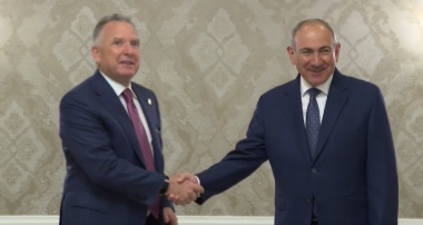 Փաշինյանը հանդիպել է ԱՄՆ նախագահի հատուկ բանագնաց Սթիվ Ուիթքոֆի հետ