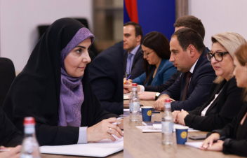 Հայաստանի համար դեպի Իրան օդային ուղղությունը պահանջված է. Դավիթ Խուդաթյանն ընդունել է իրանցի գործընկերոջը