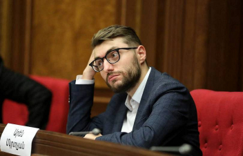 Արեն Մկրտչյանը պատգամավորի մանդատից հրաժարվելու դիմում է ներկայացրել