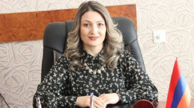 Էսթեր Այվազյանը երդմամբ ստանձնեց պատգամավորի մանդատը