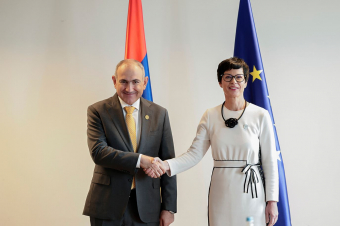 Փաշինյանն ու Կոսը քննարկել են ՀՀ-ԵՄ նոր գործընկերության օրակարգին վերաբերող հարցեր