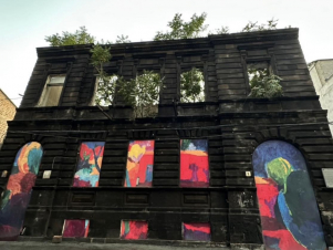 Լվացվել է առաջին հանրապետության հիմնադիր, Արամ Մանուկյանի տան ֆասադային մասը