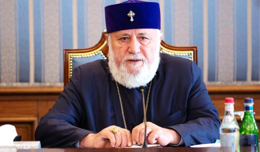 Մի խումբ եպիսկոպոսներ Կտրիճից պահանջել են հեռանալ