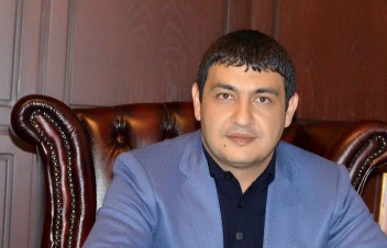 65 հողատարածքի ապօրինի օտարում, փողերի լվացում. Ծառուկյանի՝ Աբովյանի նախկին համայնքապետ փեսայի մեղադրանքը