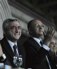 ՍՍ-ին և ՍՕ-ին խորհուրդ կտամ` բանակի ու զինված ուժերի մասին առավելևս չխոսեն. Տիգրան Գեղամյան