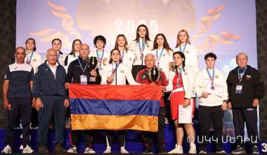 7 ոսկե, 17 արծաթե և 15 բրոնզե մեդալ՝ բռնցքամարտի մինչև 23 տարեկանների և երիտասարդների Եվրոպայի առաջնություններում