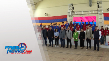 Դրամական պարգևներ` «ՀՀ վարչապետի գավաթ» լողի մրցաշարի հաղթողներին